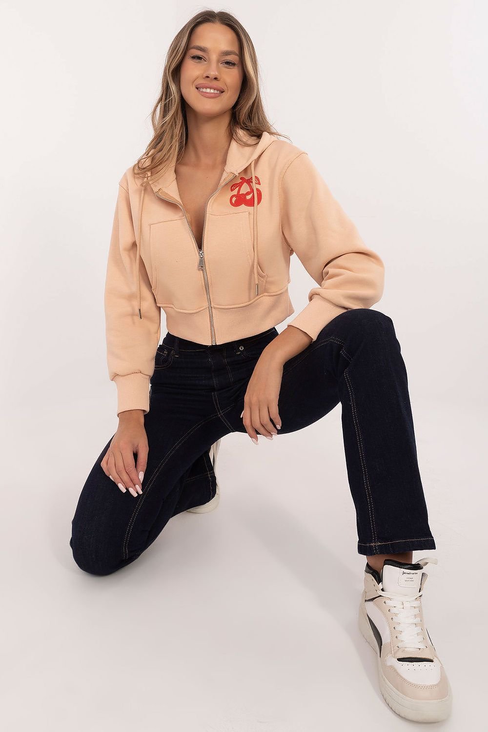Sweatshirt model 204418