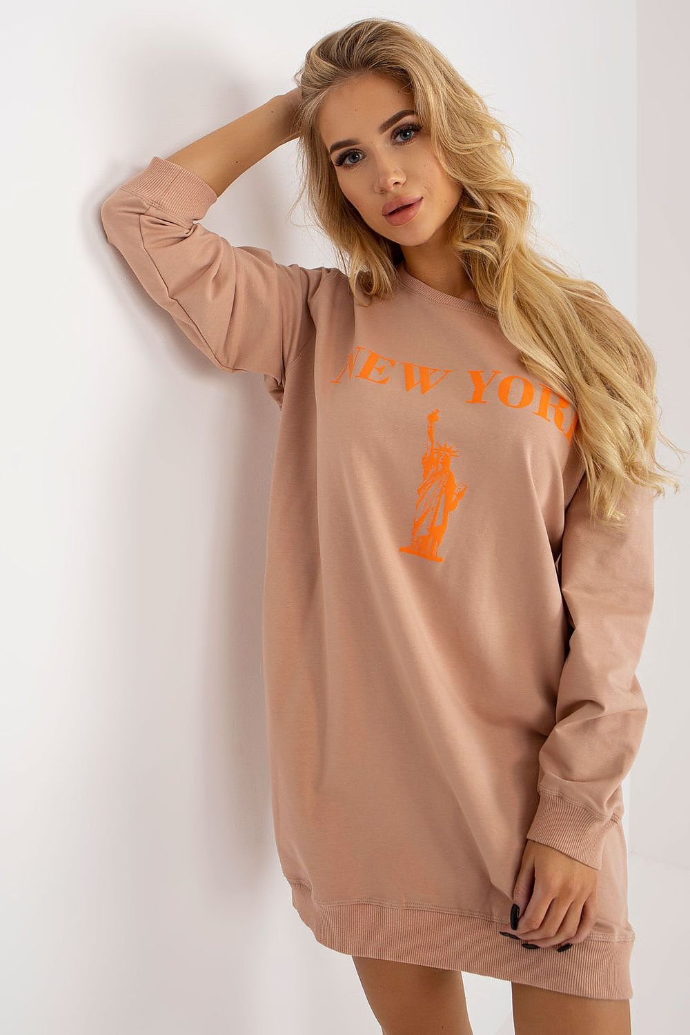 Sweatshirt model 206024