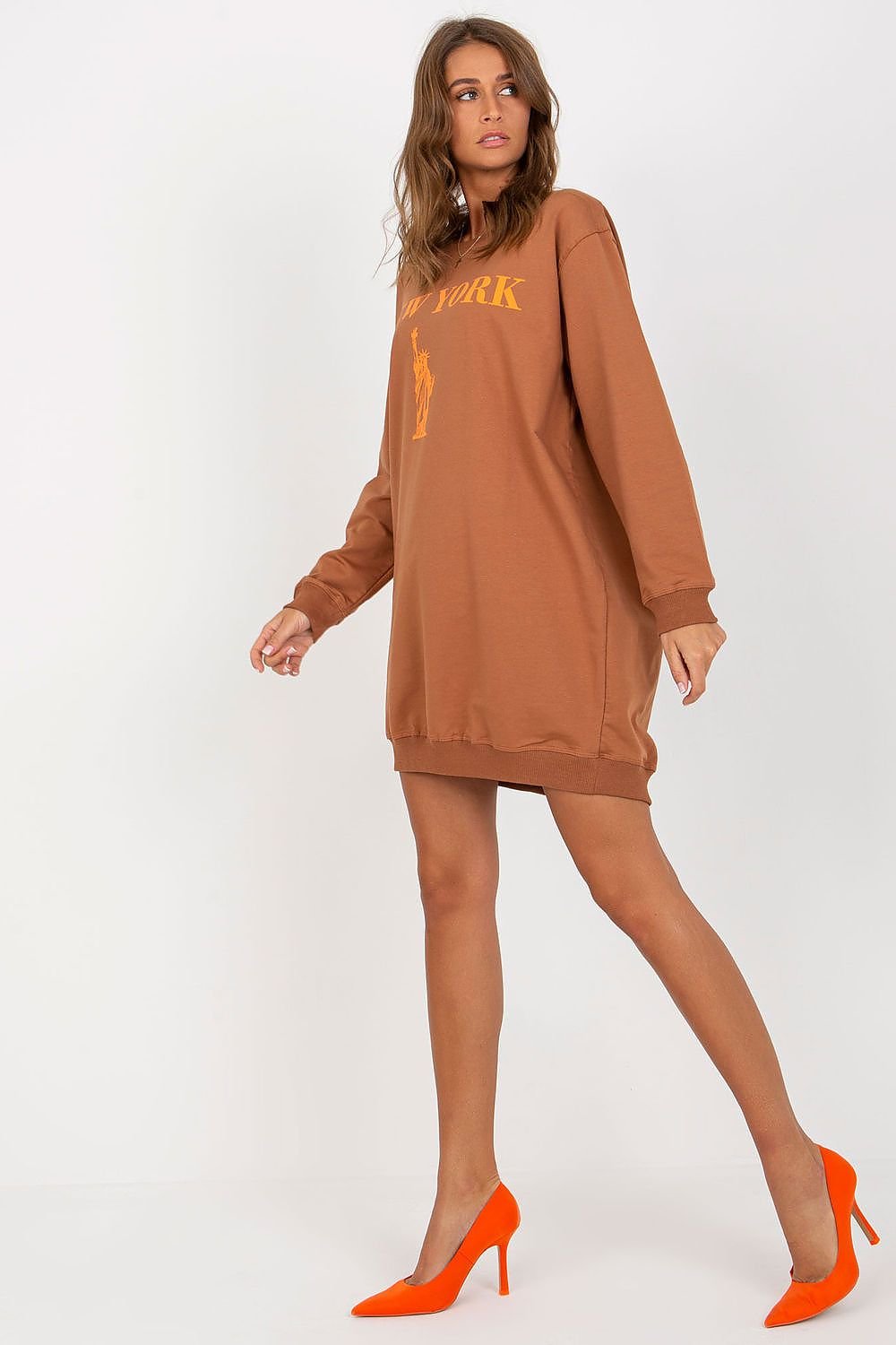 Sweatshirt model 206024