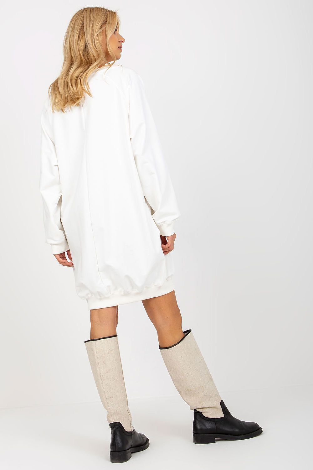 Sweatshirt model 206030