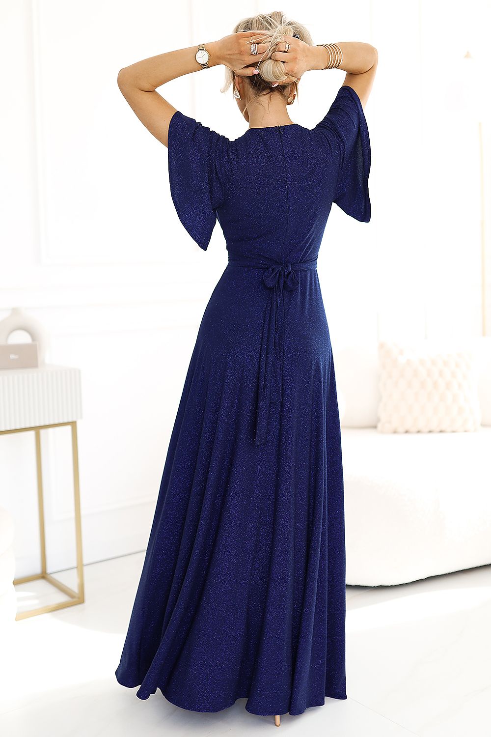  Robe longue model 210092 Numoco 