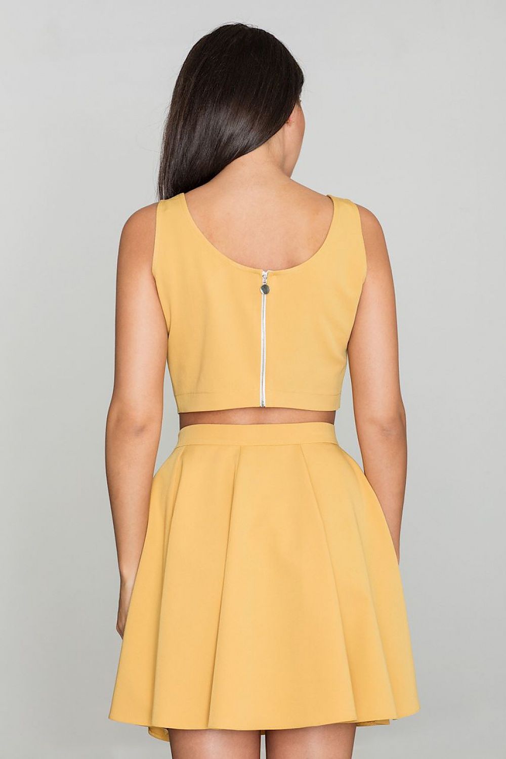 L`ensemble model 111068