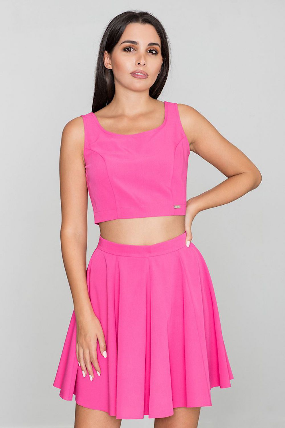 L`ensemble model 111068