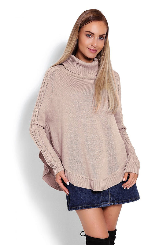 Poncho model 122920
