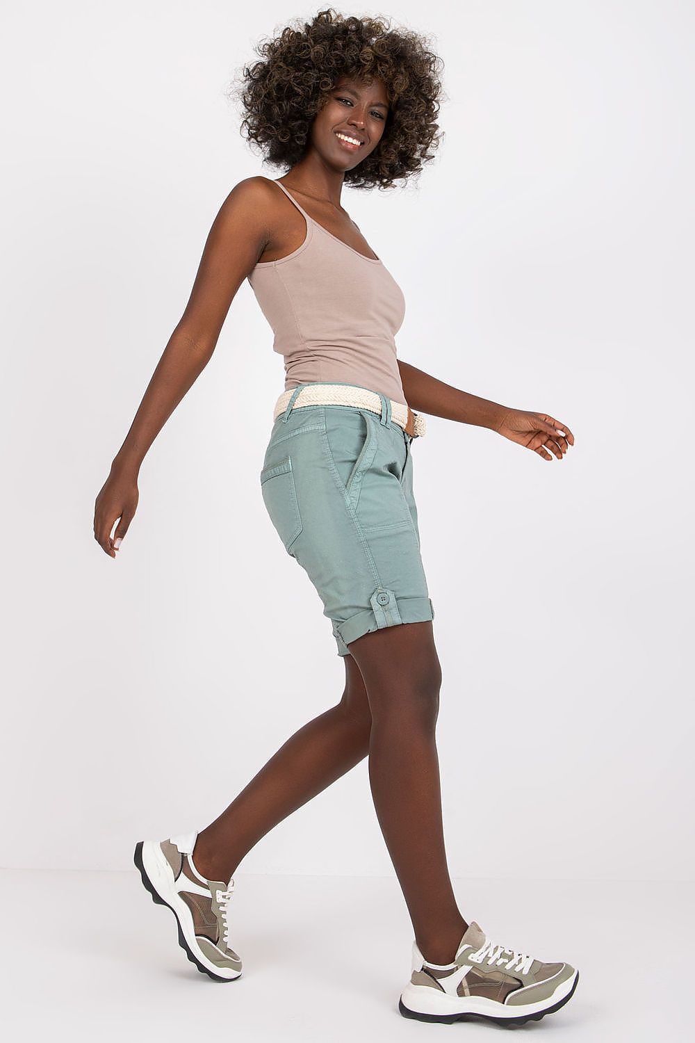 Shorts model 168040