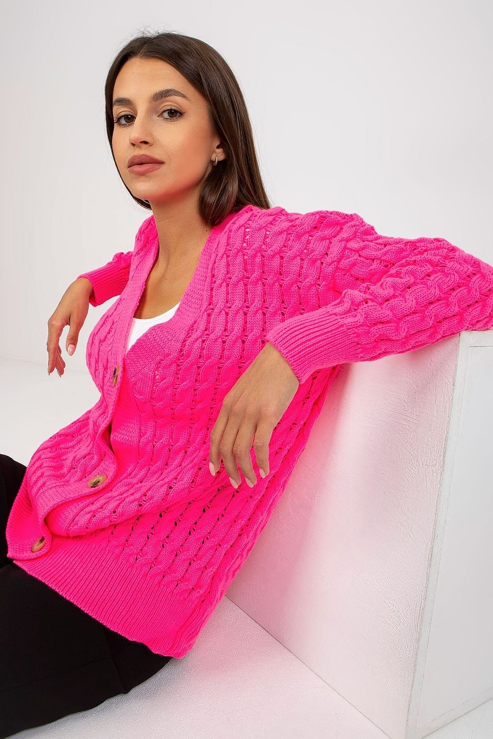 Cardigan model 170807
