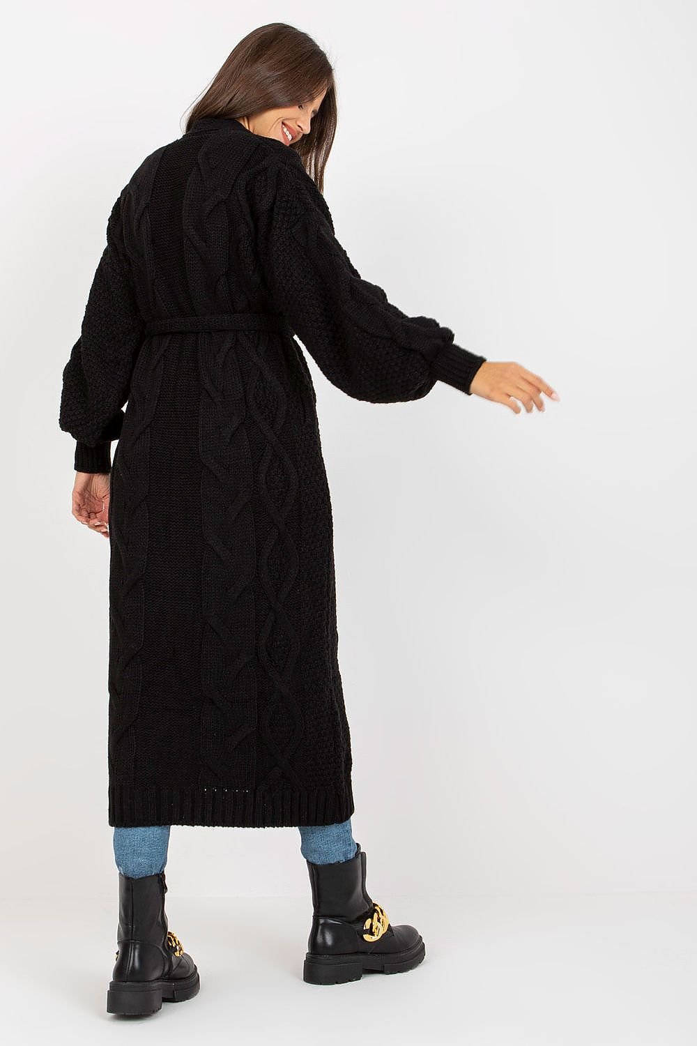 Cardigan model 170828