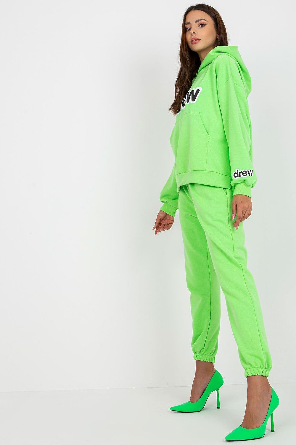 L`ensemble model 172652