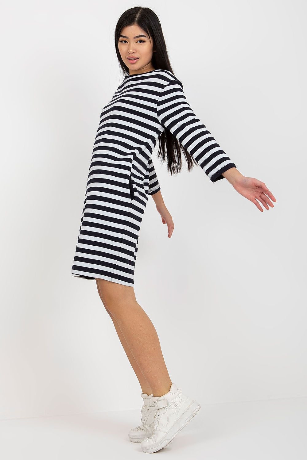 Robe de jour model 175116