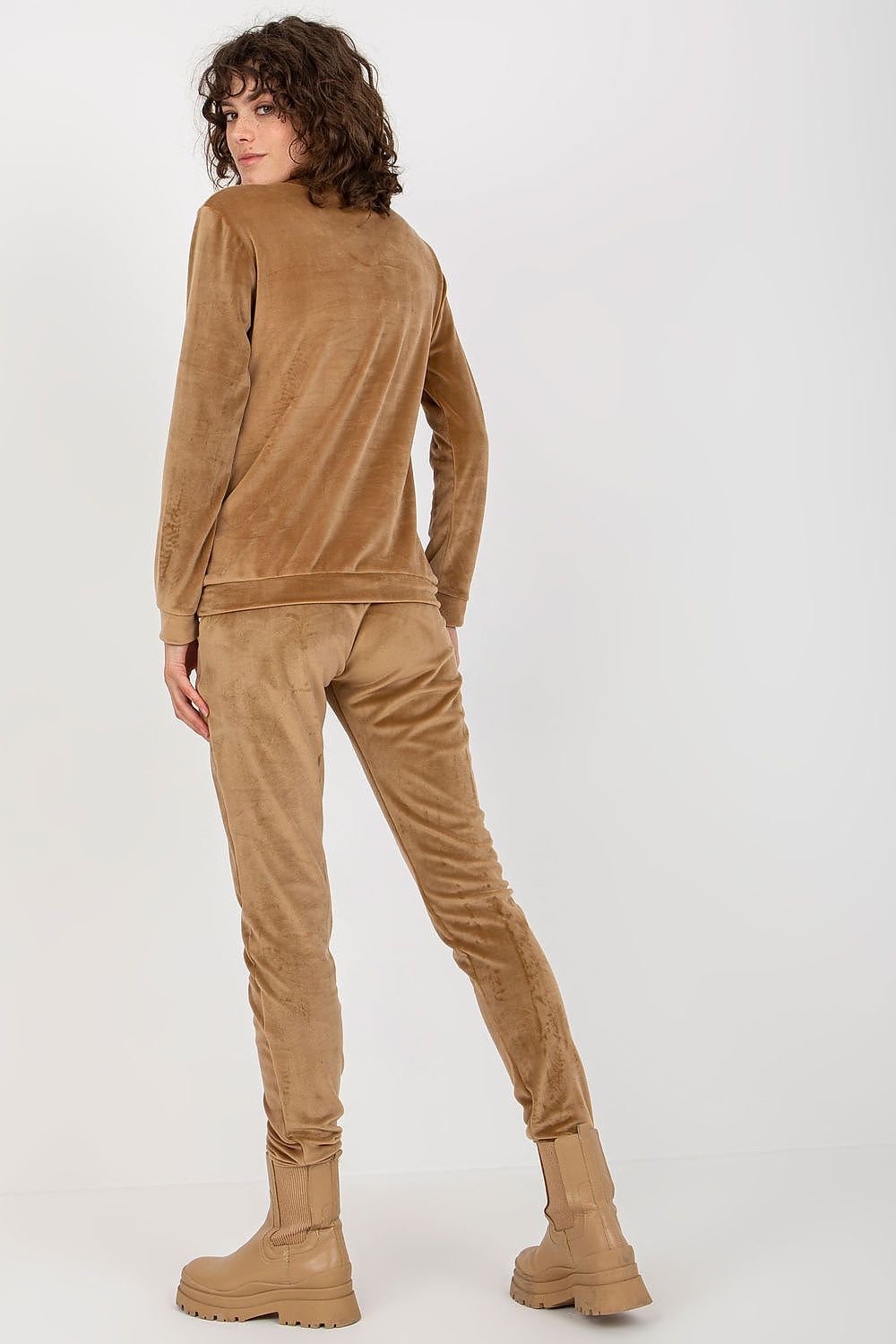 L`ensemble model 177070