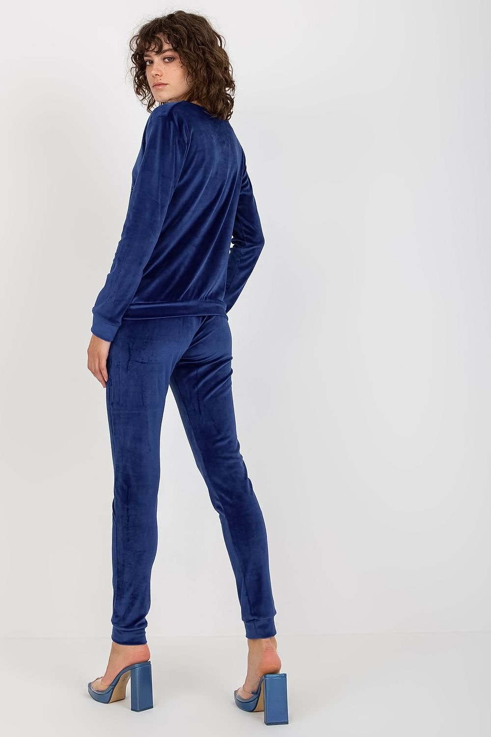 L`ensemble model 177070