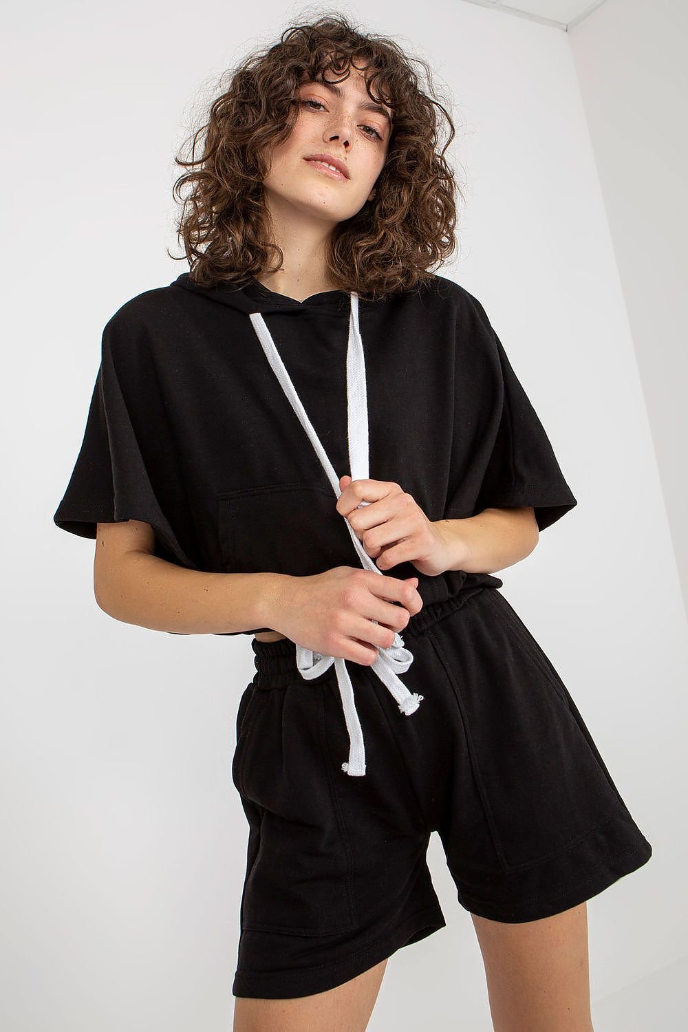 L`ensemble model 177028