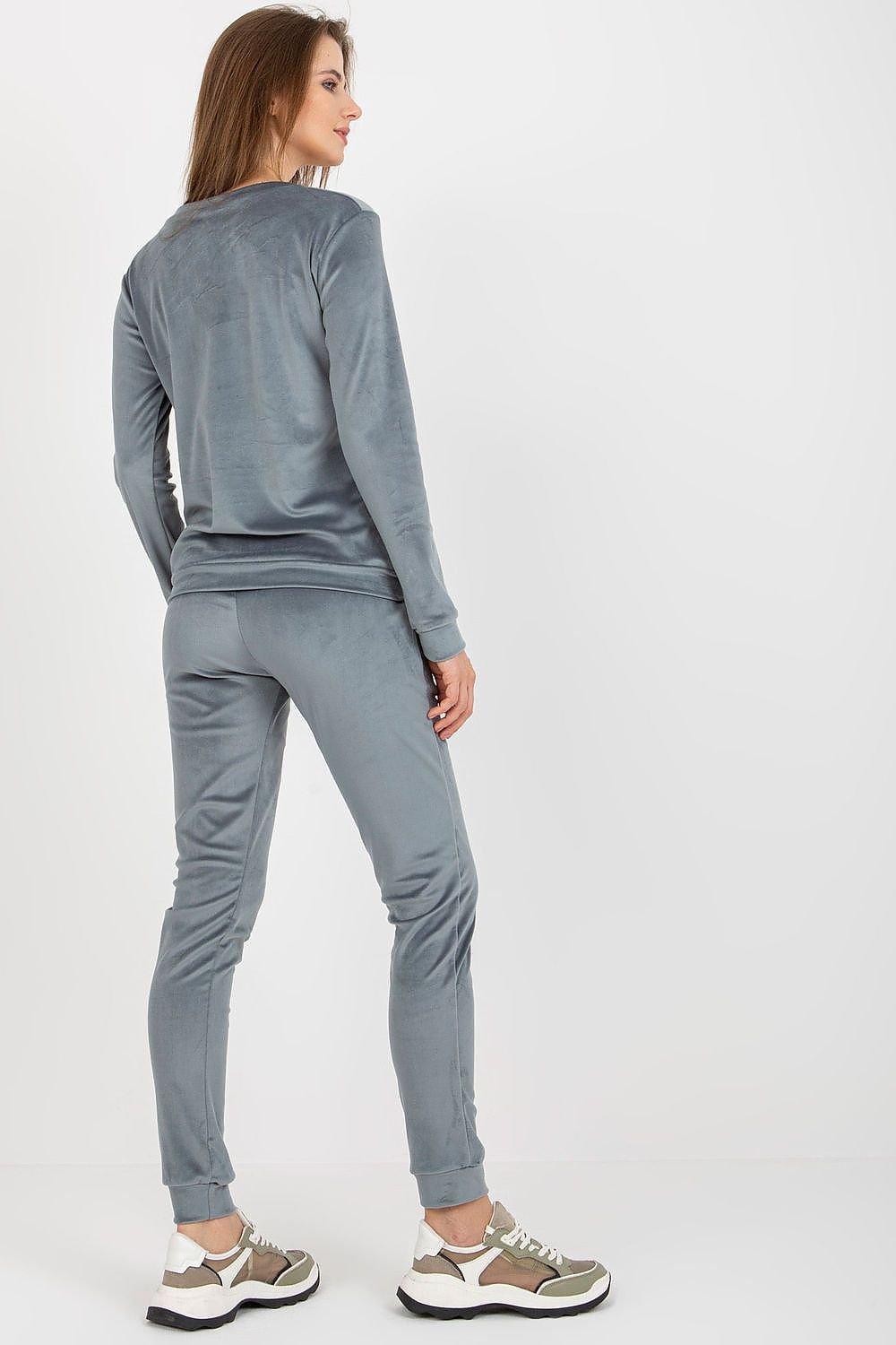 L`ensemble model 177070