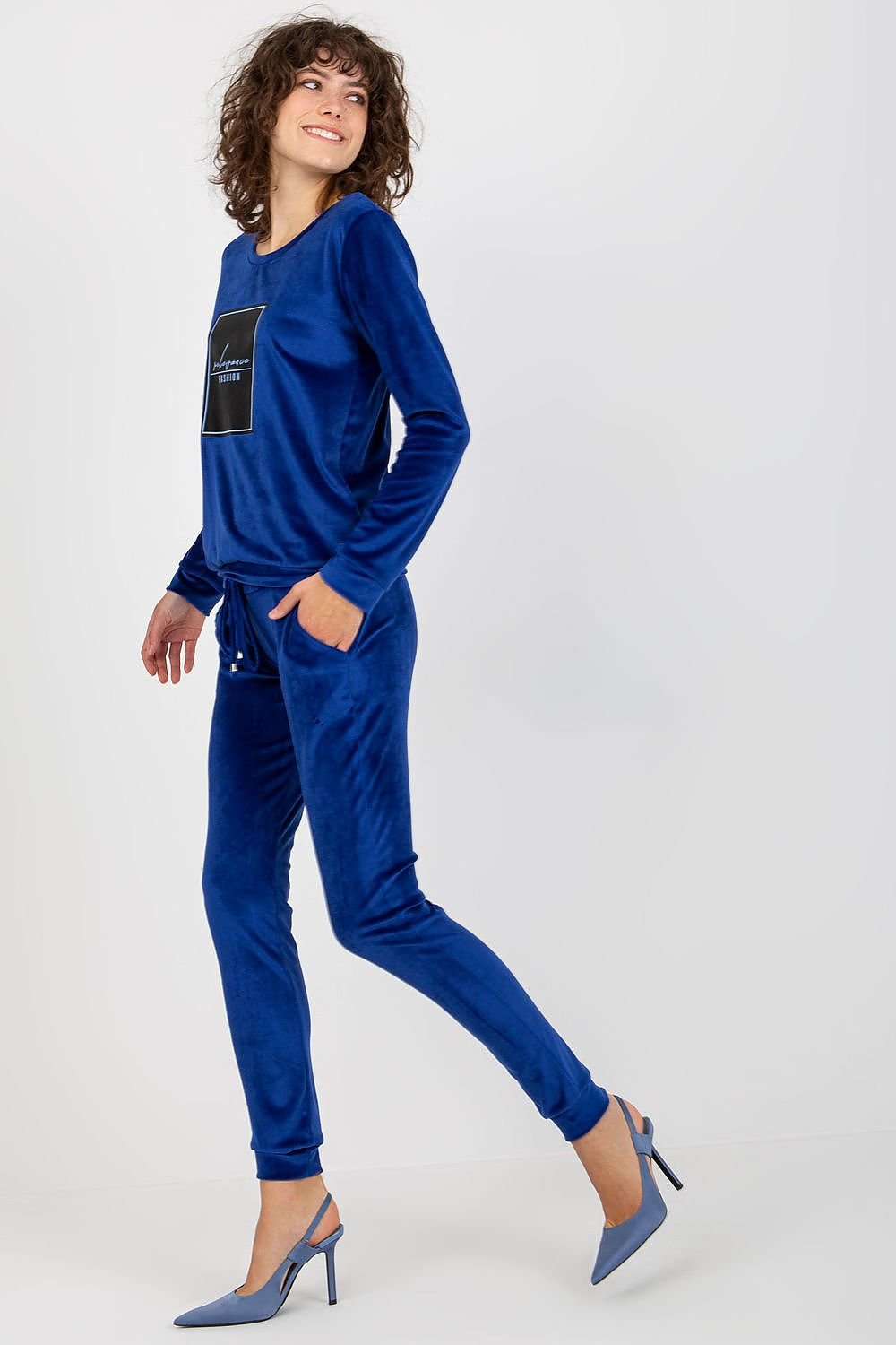 L`ensemble model 177075