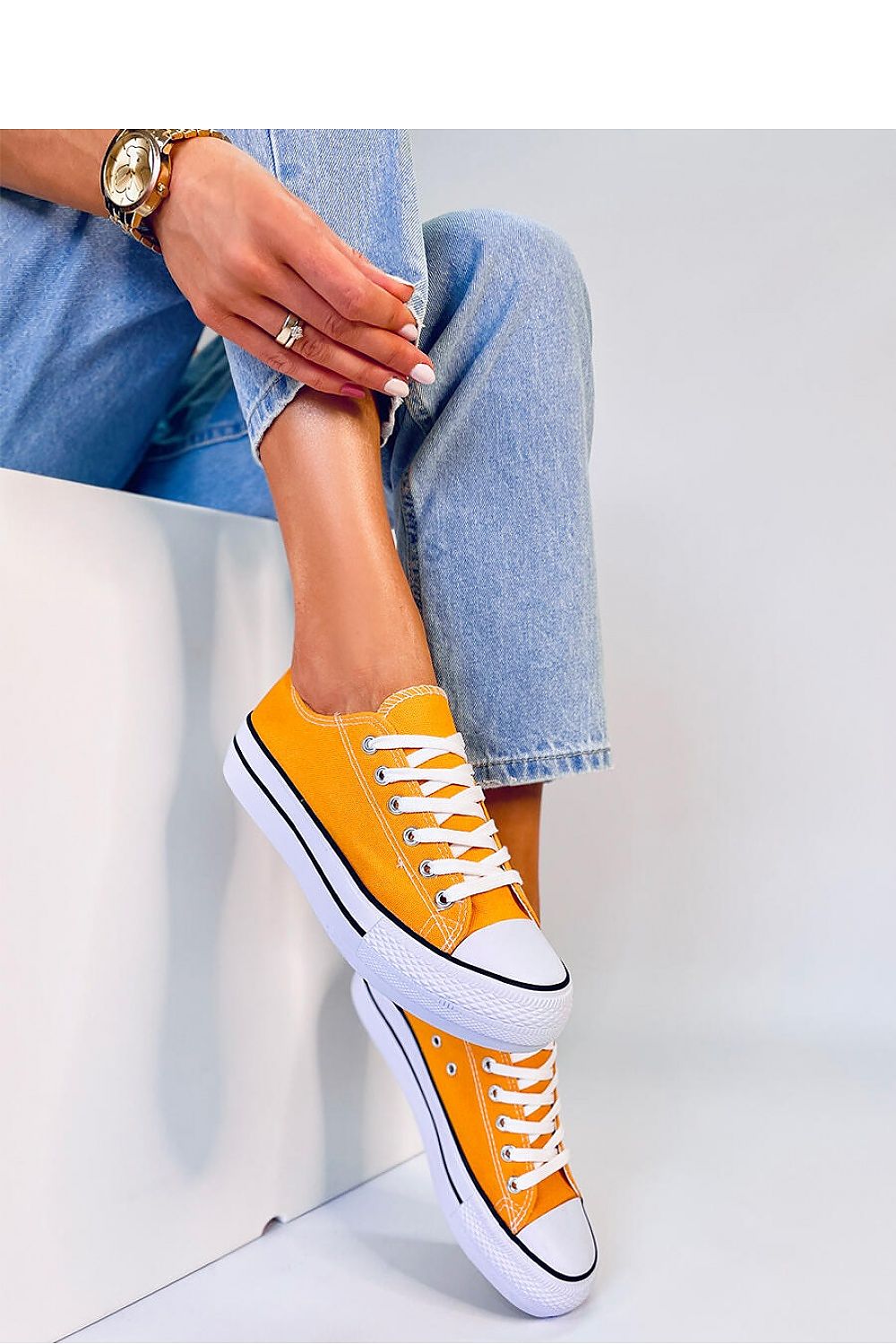Baskets model 178740