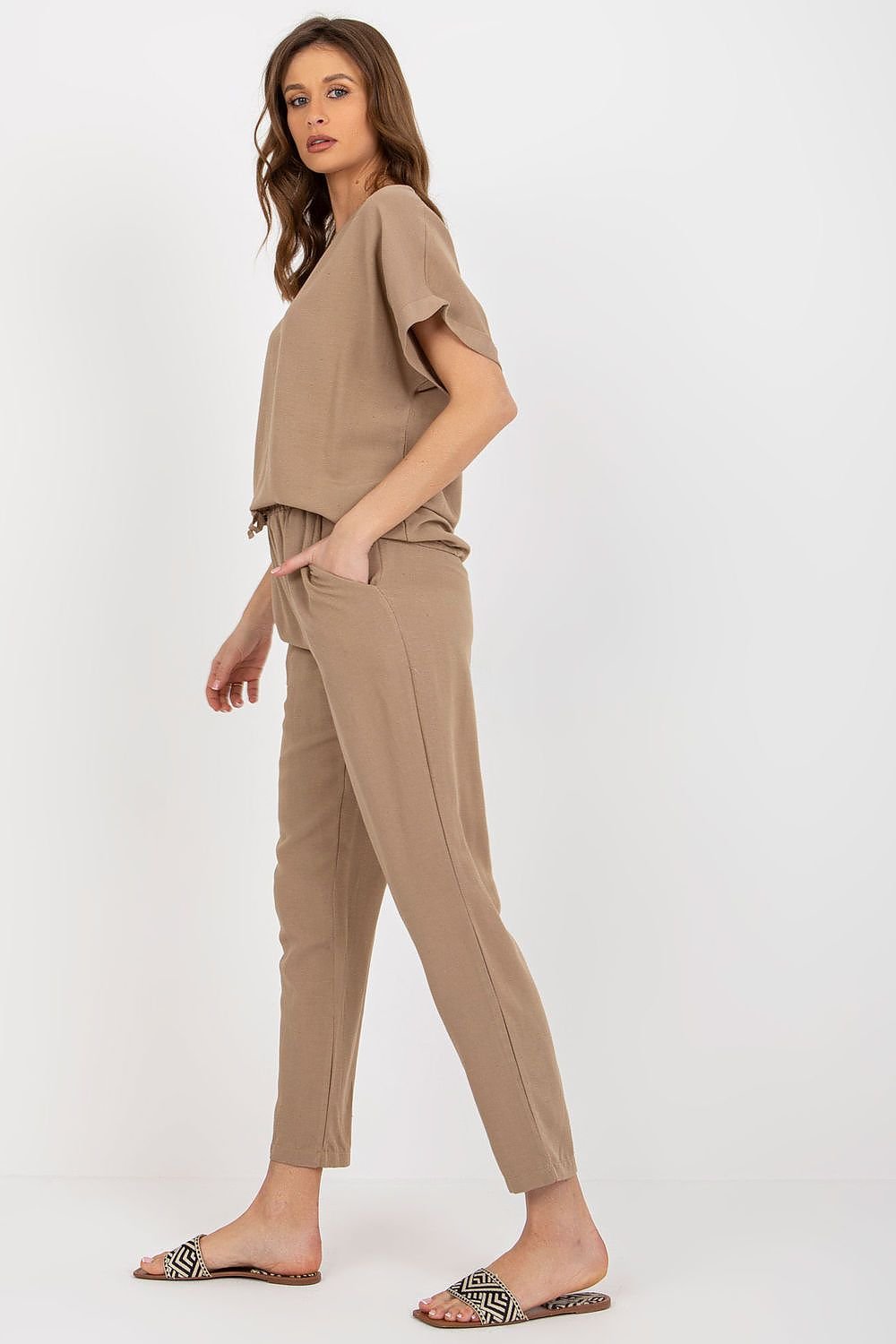 L`ensemble model 179029