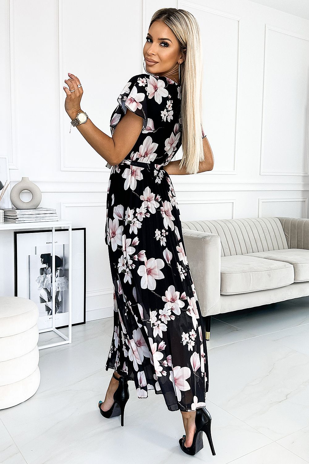 Robe de cocktail model 183710