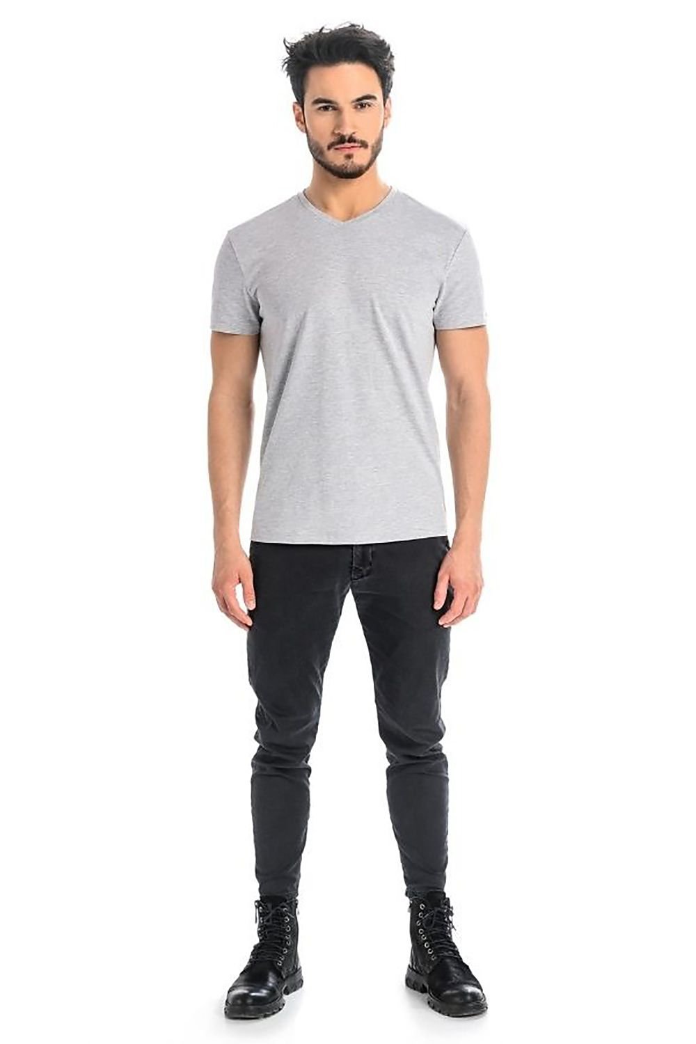 T-shirt model 182987