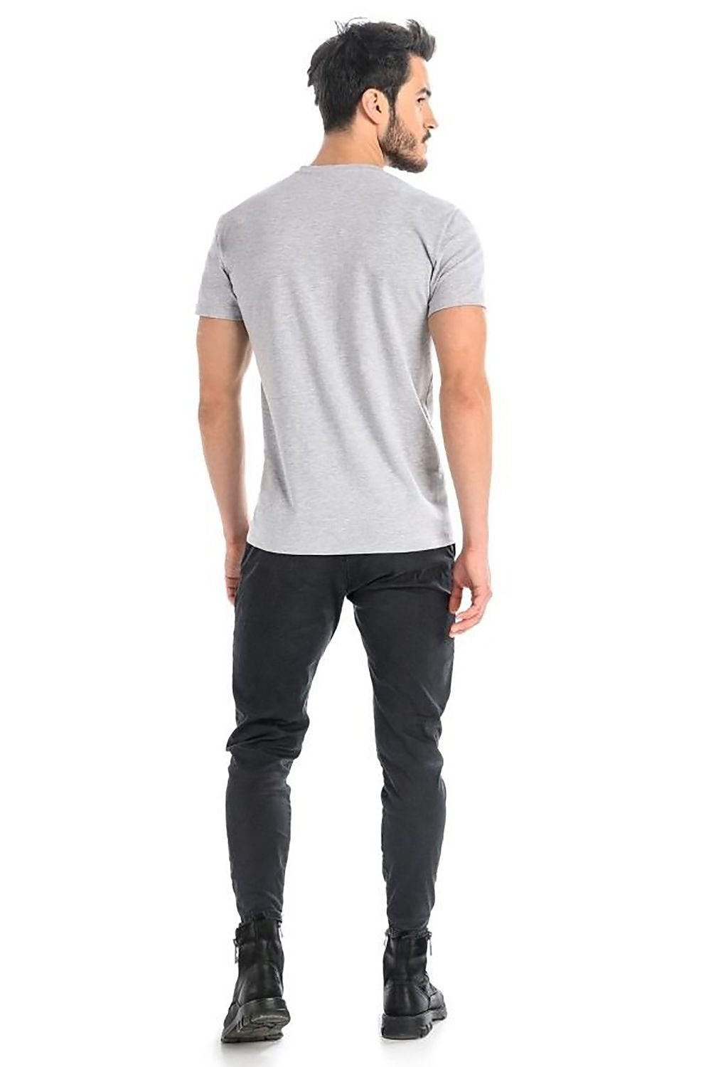 T-shirt model 182987