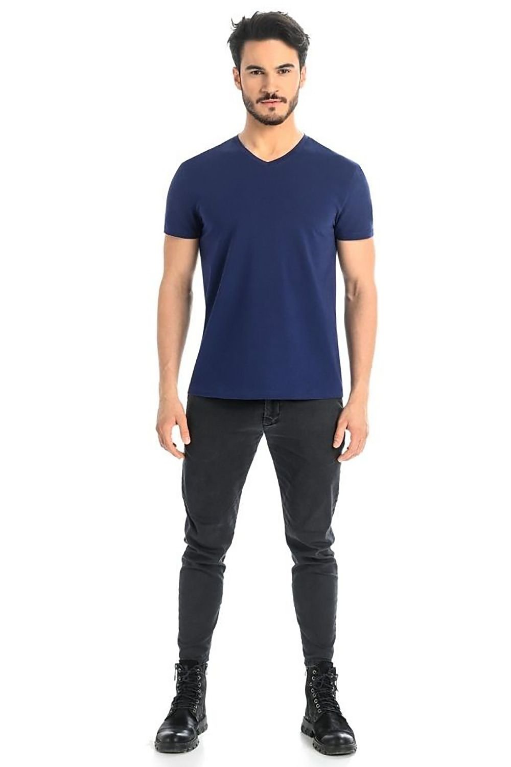 T-shirt model 182987