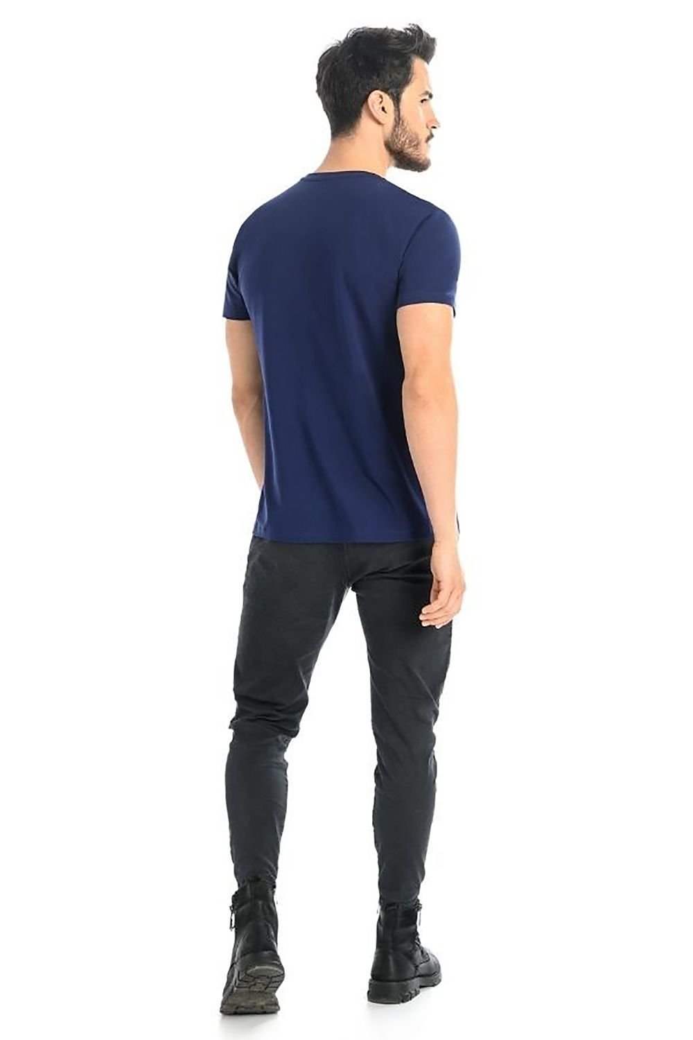 T-shirt model 182987