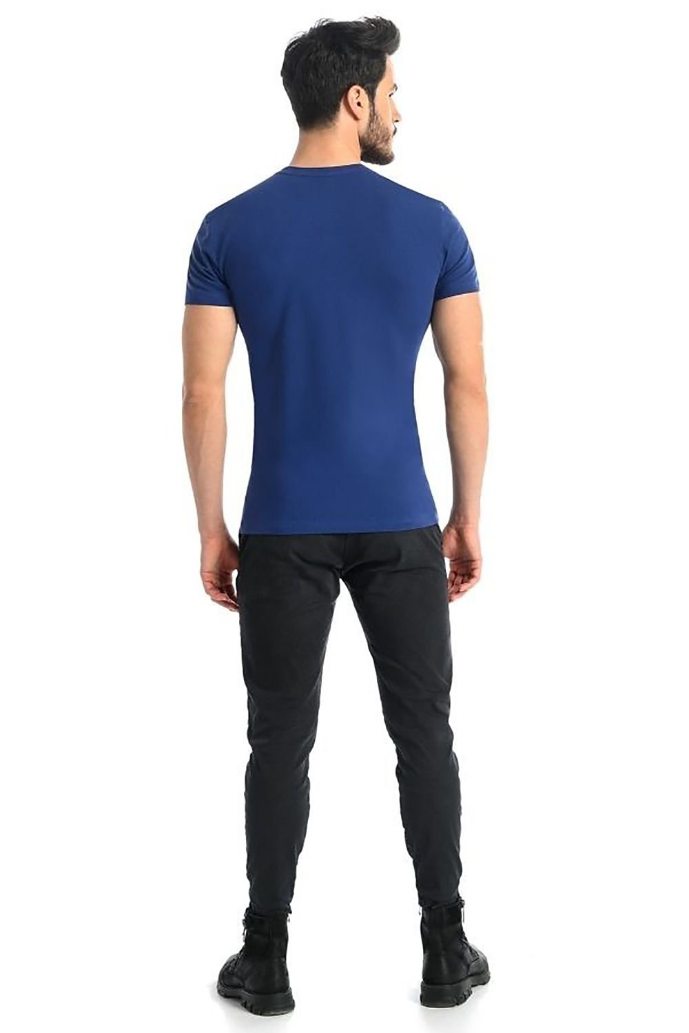 T-shirt model 182987