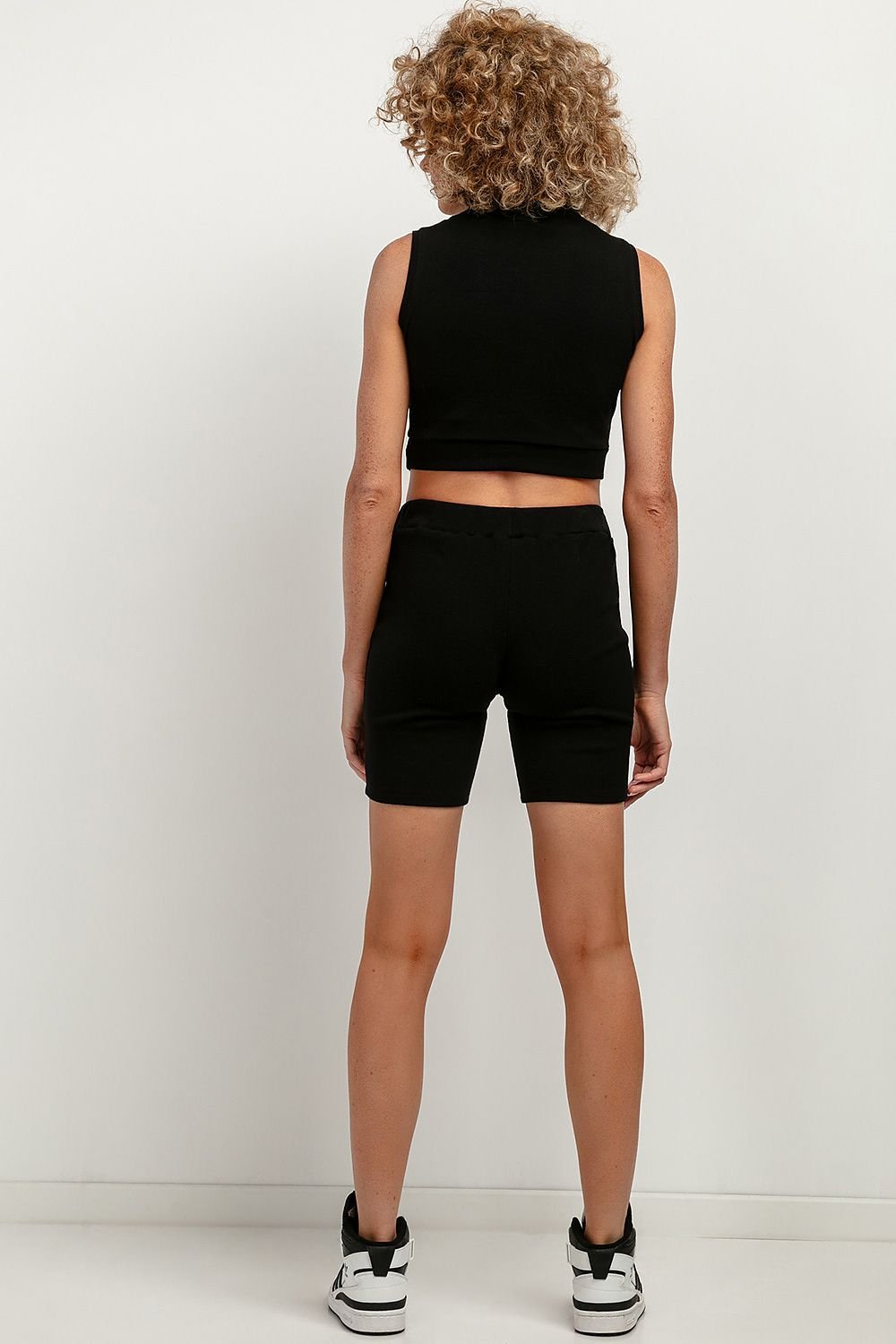 Shorts model 183151