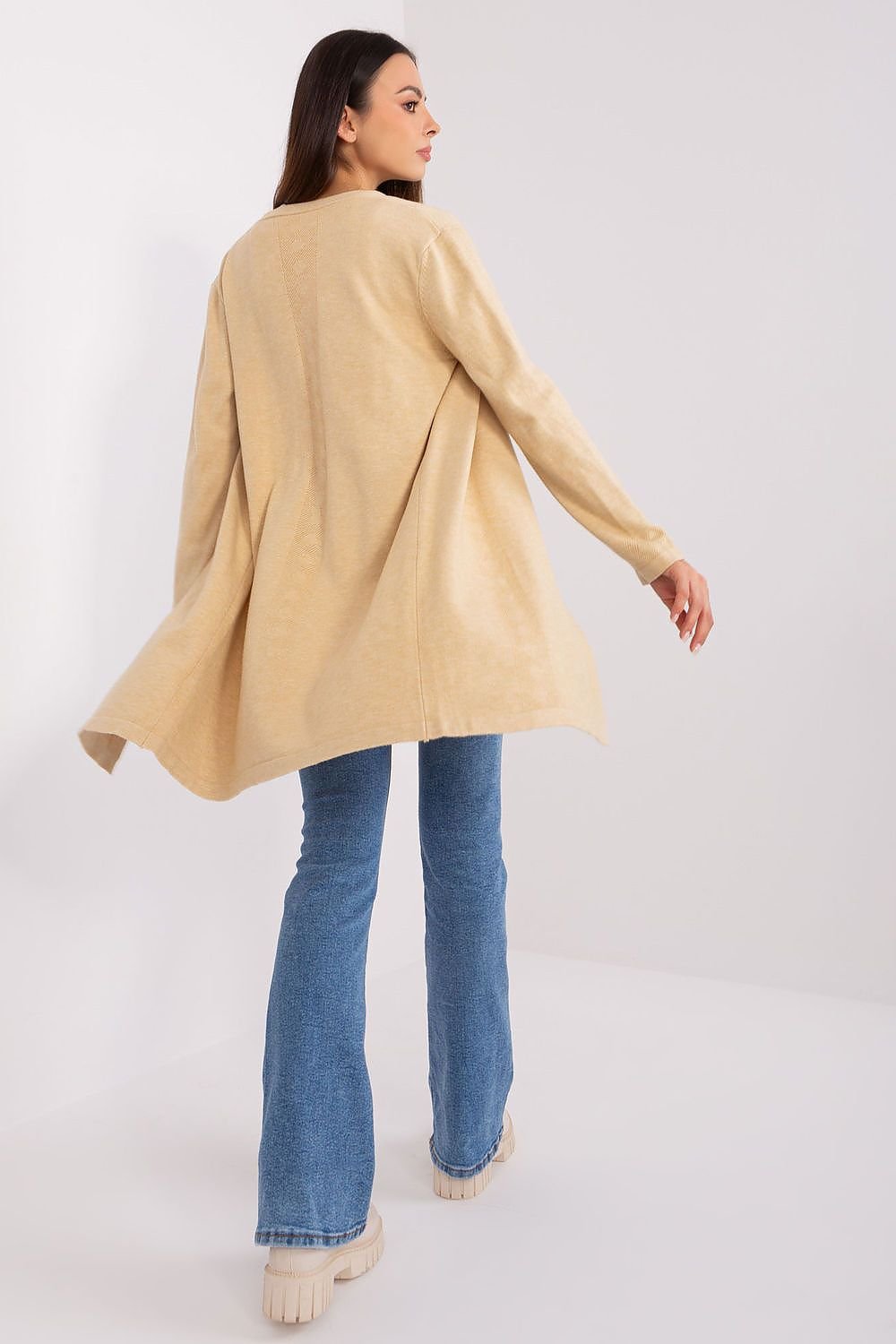 Cardigan model 186591