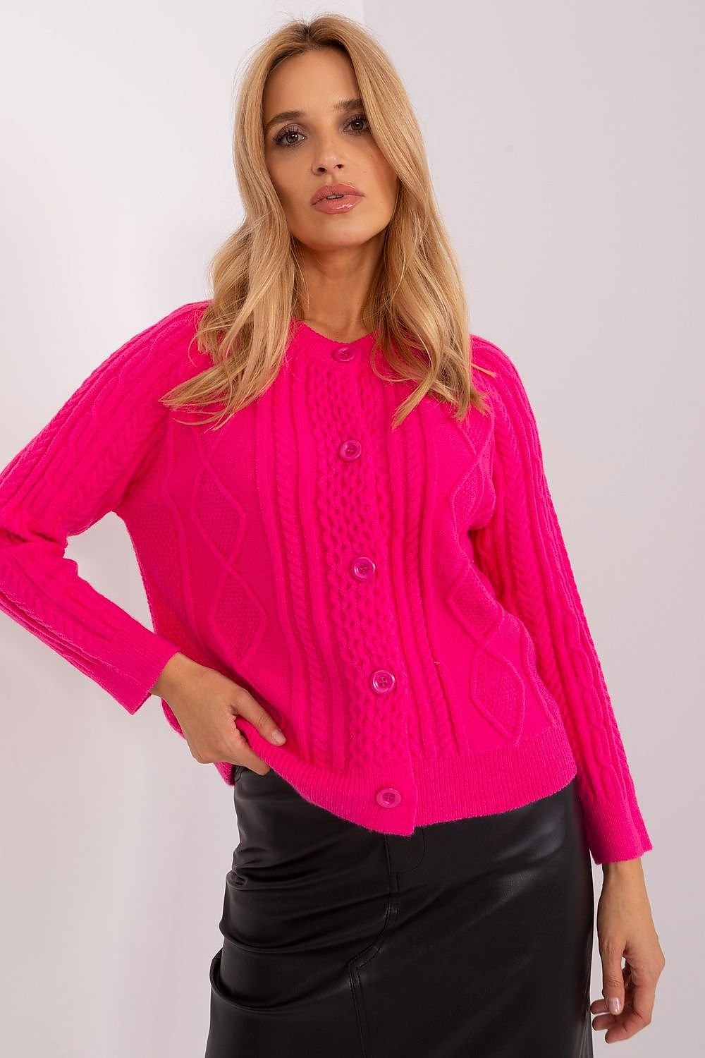 Cardigan model 187575