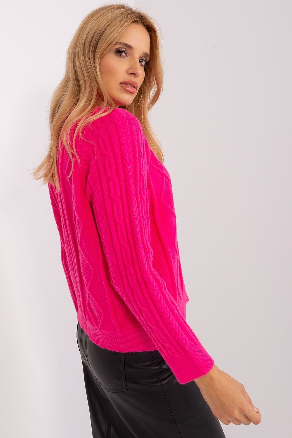 Cardigan model 187575
